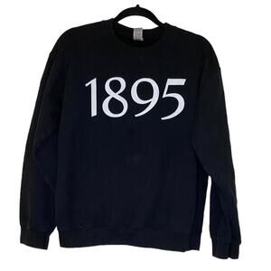 Chi Omega Sorority 1895 Black White Crewneck Fleece Sweatshirt Women’s Medium